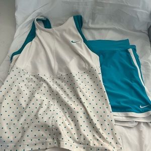 Nike tennis outfit Medium